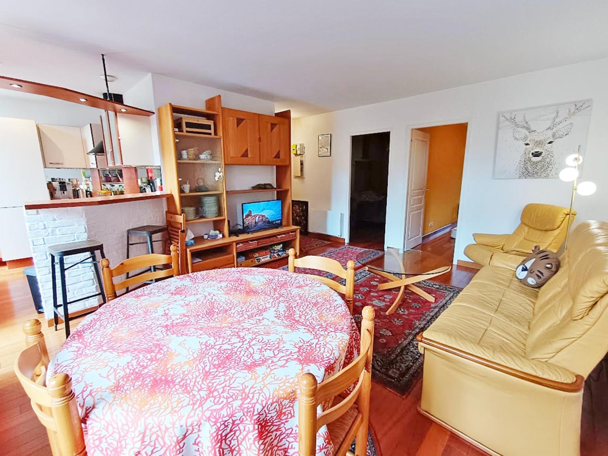 Le Nid D'oeillet, T3 Bis, Wifi, Jardin Commun Apartment Bagneres-de-Luchon